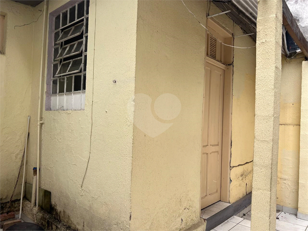 casa térrea ao lado da Braz Leme 