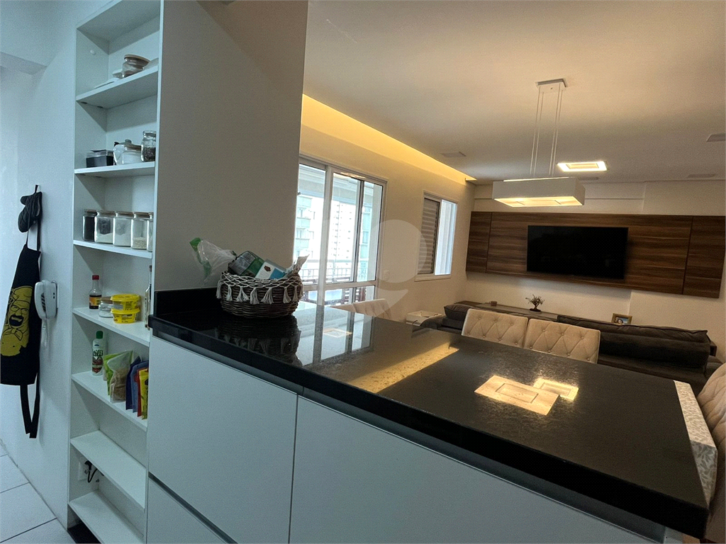 Apartamento à venda com varanda gourmet na Mooca