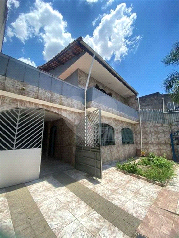 Sobrado cm 3 quartos à venda na Vila Matilde