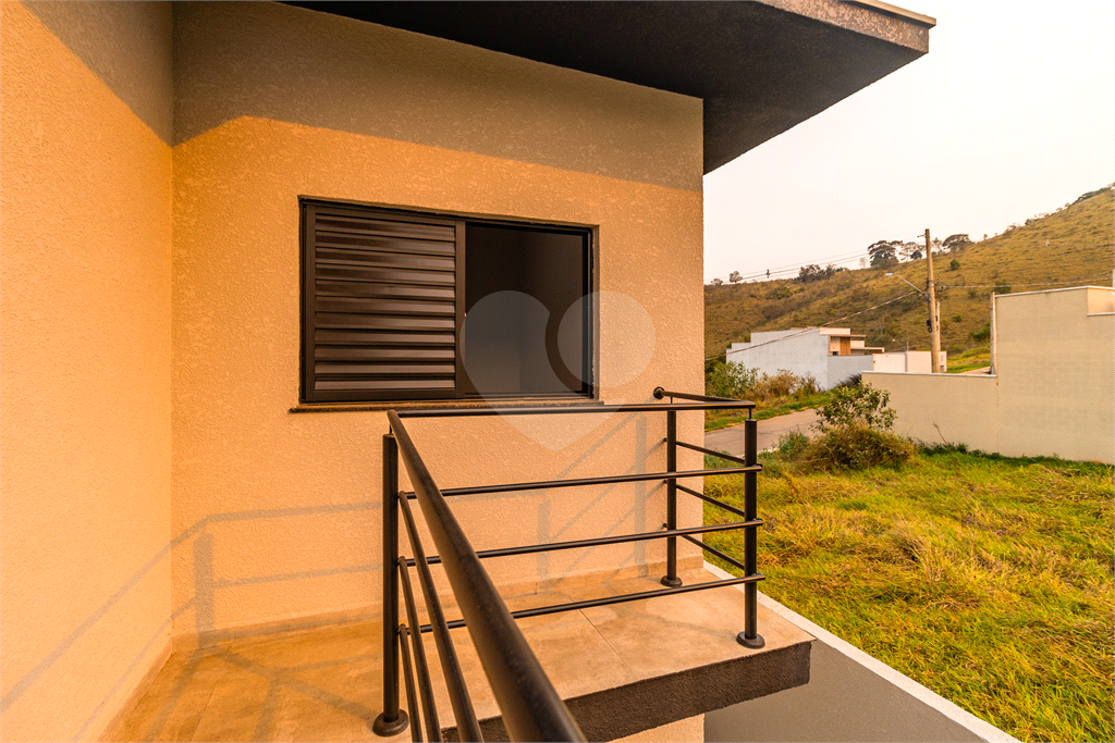 Casa à venda com 3 quartos, 100m² - Foto 21