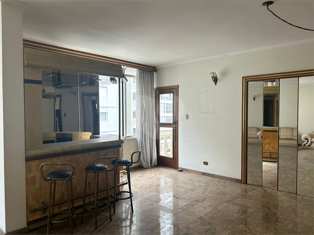 Apartamento Alto Padrão à Venda em Higienópolis – 270 m² de Sofisticação e Conforto
