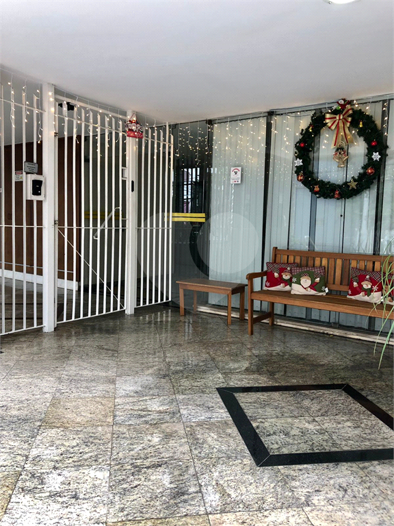 APARTAMENTO em PARAÍSO