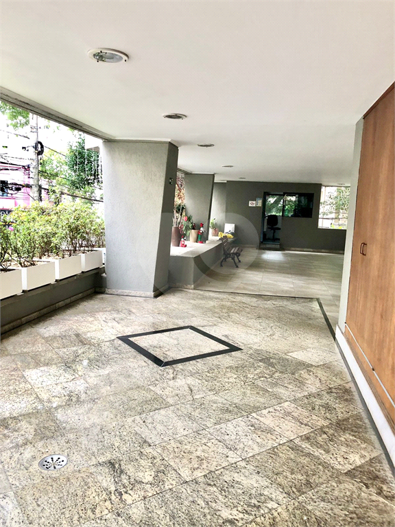 APARTAMENTO em PARAÍSO
