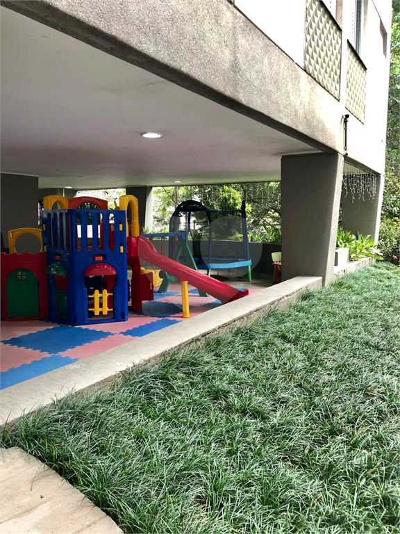 APARTAMENTO em PARAÍSO
