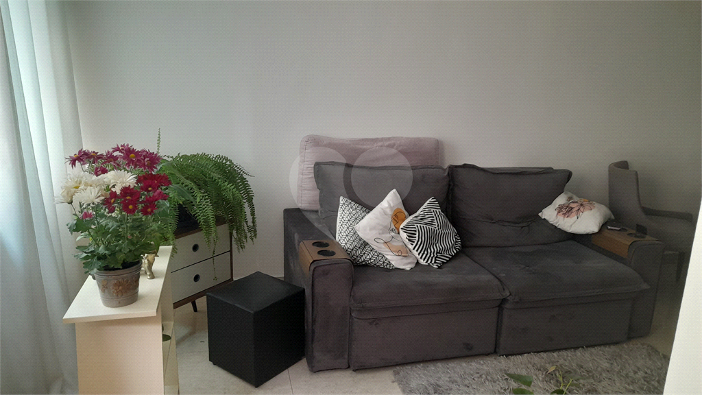 SOBRADO EM CONDOMINIO FECHADO