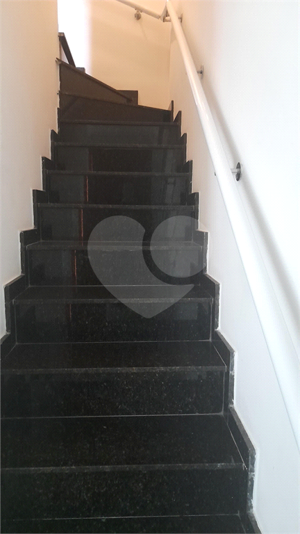 SOBRADO EM CONDOMINIO FECHADO