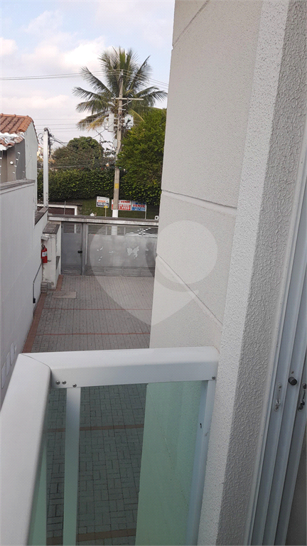 SOBRADO EM CONDOMINIO FECHADO