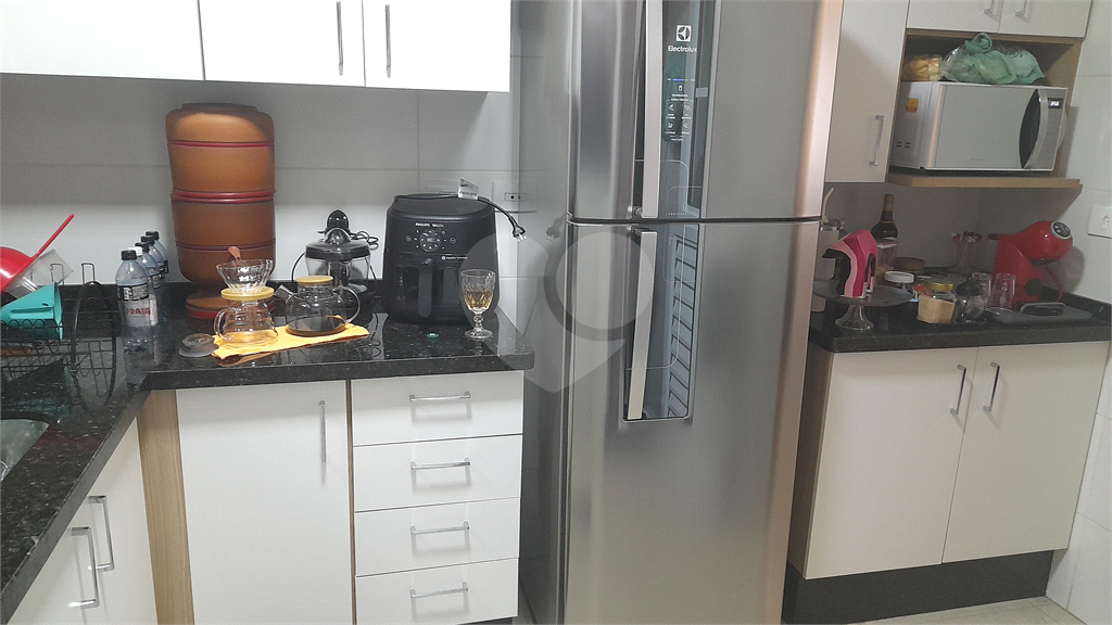 SOBRADO EM CONDOMINIO FECHADO