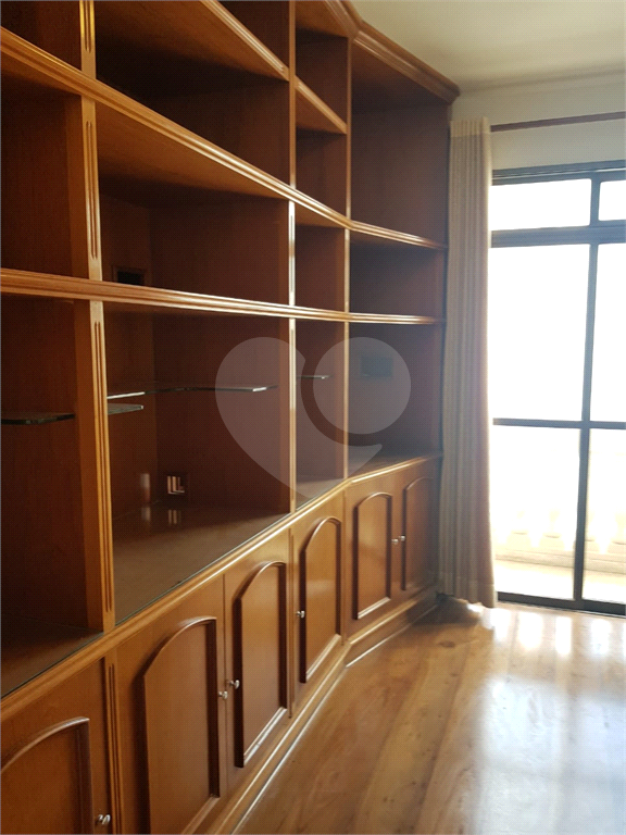 APARTAMENTO 4 DORMITÓRIOS 3 VAGAS À VENDA OU LOCAÇÃO EM HIGIENÓPOLIS VENDER ALUGAR