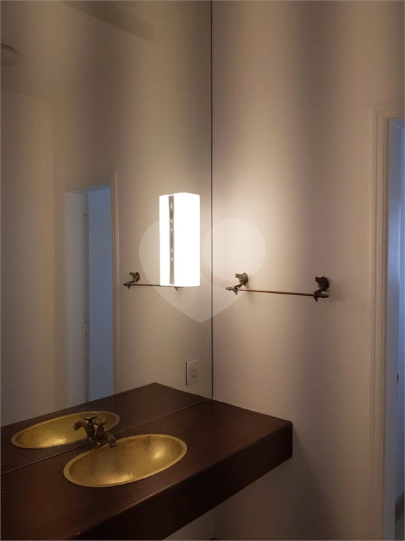APARTAMENTO 4 DORMITÓRIOS 3 VAGAS À VENDA OU LOCAÇÃO EM HIGIENÓPOLIS VENDER ALUGAR