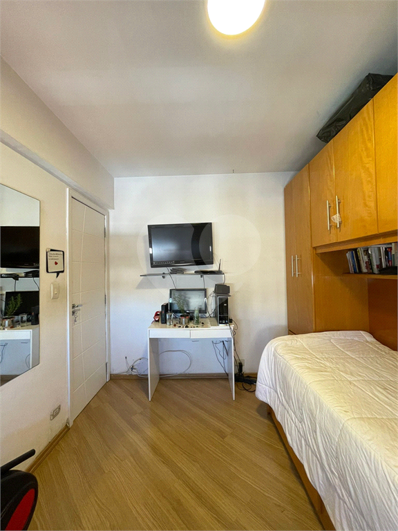 Apartamento à venda com 2 quartos, 80m² - Foto 24