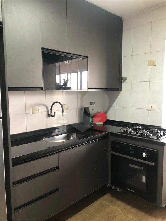 Apartamento à venda com 2 quartos, 80m² - Foto 9