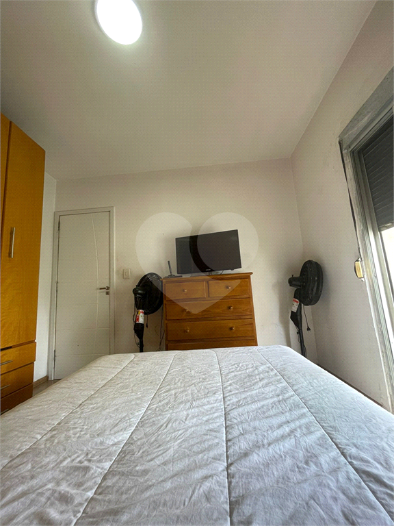 Apartamento à venda com 2 quartos, 80m² - Foto 21