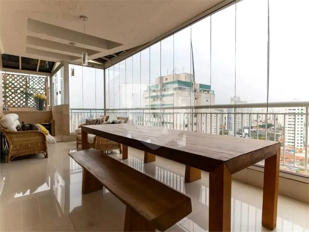 Cobertura de 265m2 com Sol da Manhã e 03 vagas fixas