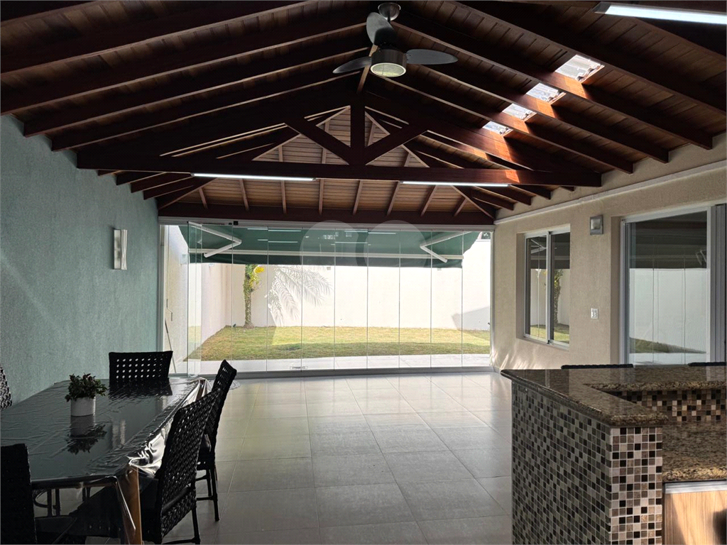 Casa de Condomínio à venda com 3 quartos, 189m² - Foto 34