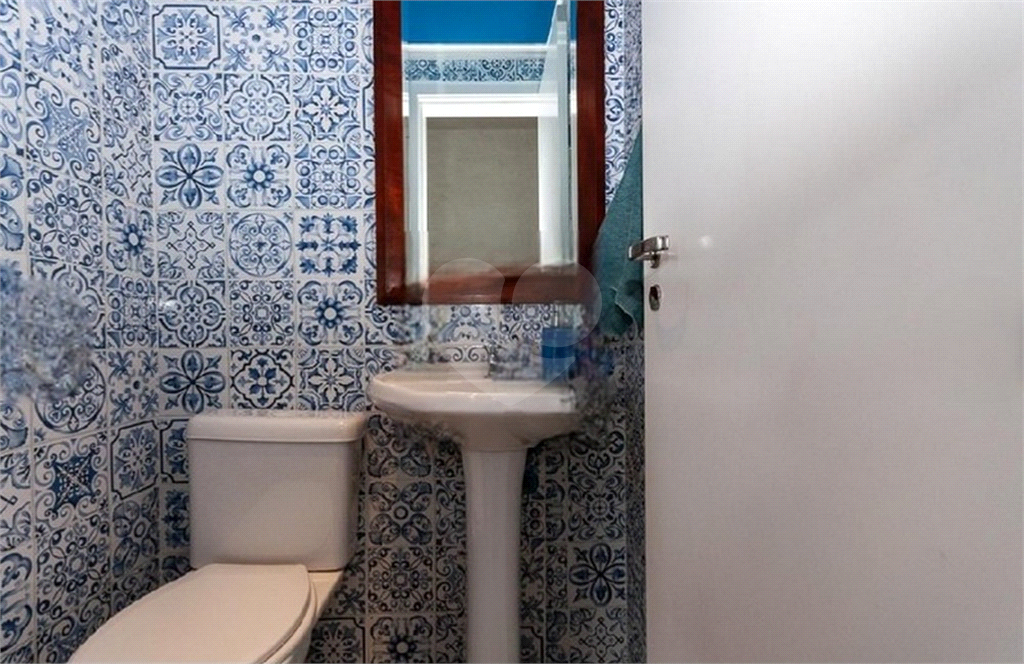 APARTAMENTO em ÁGUA BRANCA
