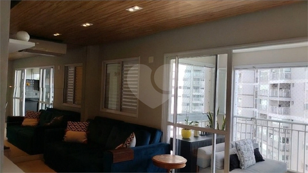 APARTAMENTO em ÁGUA BRANCA