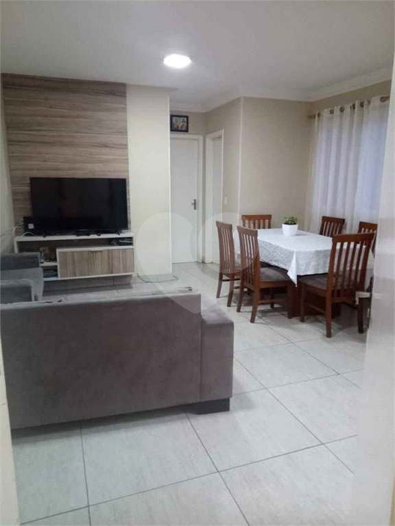 Apartamento à venda com 2 quartos, 56m² - Foto 1