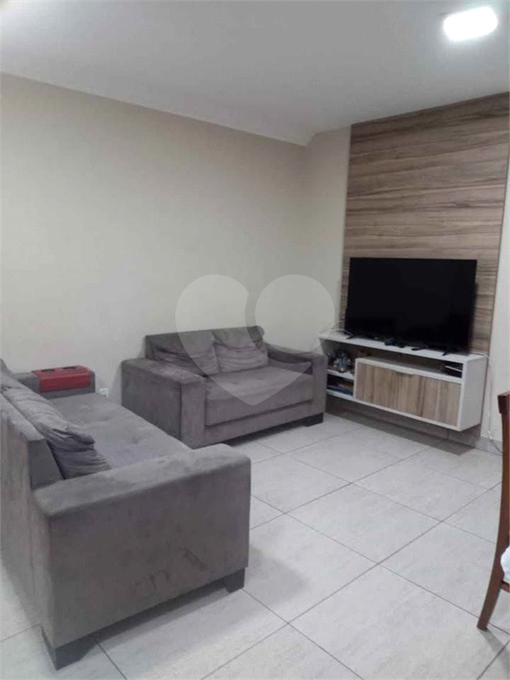 Apartamento à venda com 2 quartos, 56m² - Foto 3