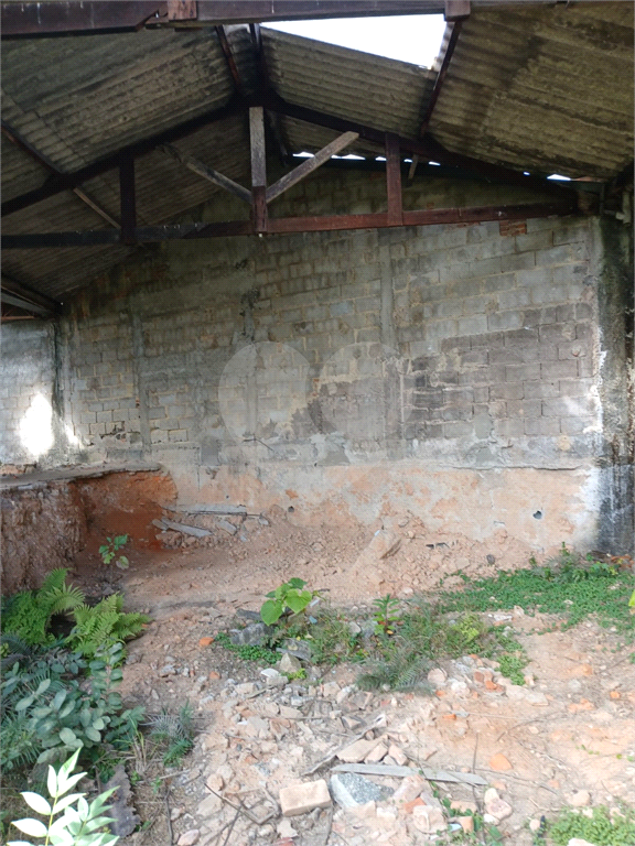 Vende Terreno de 1.400m² - com 70 X 20 em região bem localizada na Zona Norte