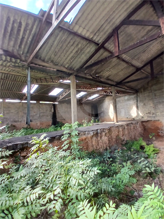 Vende Terreno de 1.400m² - com 70 X 20 em região bem localizada na Zona Norte