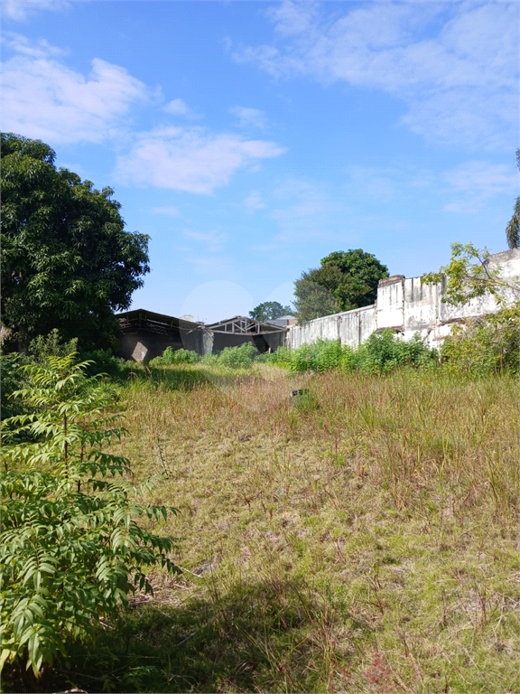 Vende Terreno de 1.400m² - com 70 X 20 em região bem localizada na Zona Norte