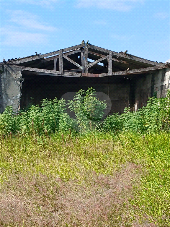 Vende Terreno de 1.400m² - com 70 X 20 em região bem localizada na Zona Norte