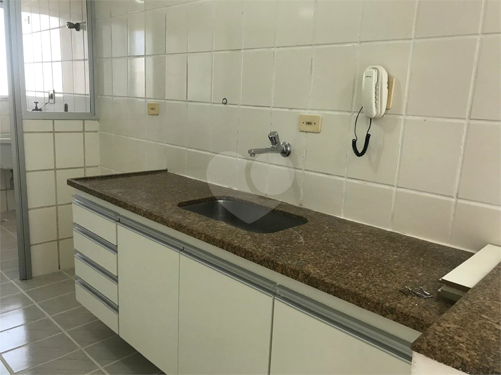 Apartamento venda Vila Aurora, com 88m2, 3 quartos, sala, cozinha, banheiro e 1 vaga de garagem