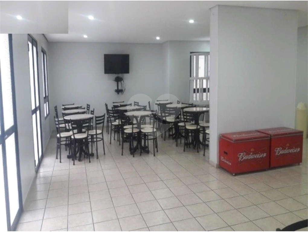 VENDA Apartamento de 55 m² | 2 dormitórios | Varanda | 1 Vaga Coberta – Bem Localizado - Mooca