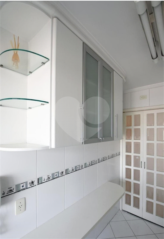 VENDA Apartamento de 55 m² | 2 dormitórios | Varanda | 1 Vaga Coberta – Bem Localizado - Mooca
