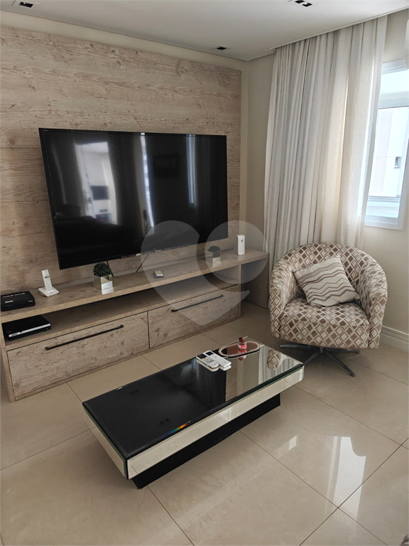 Apartamento à Venda na Mooca – 126 m², 3 Suítes (1 com Banheira), Varanda Gourmet, Andar Alto, Porteira Fechada