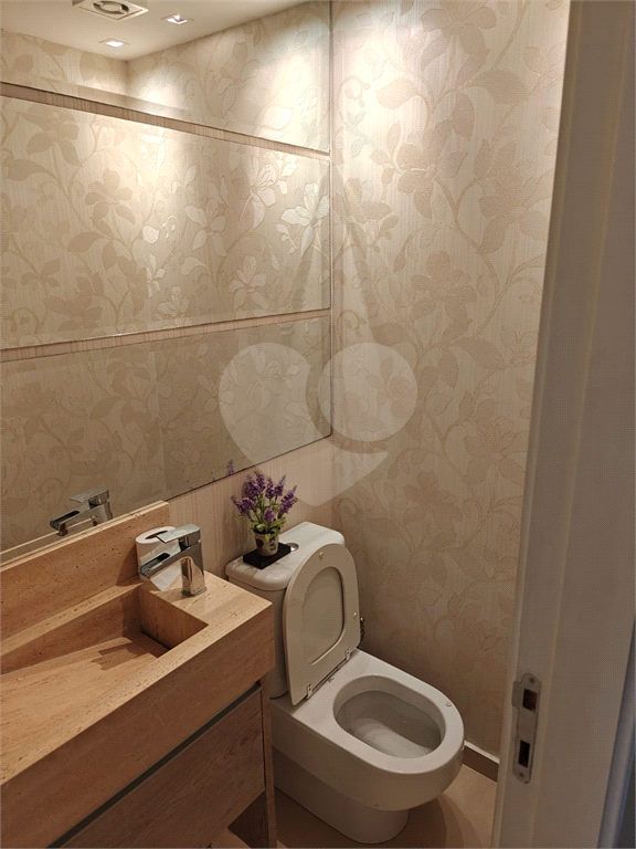 Apartamento à Venda na Mooca – 126 m², 3 Suítes (1 com Banheira), Varanda Gourmet, Andar Alto, Porteira Fechada