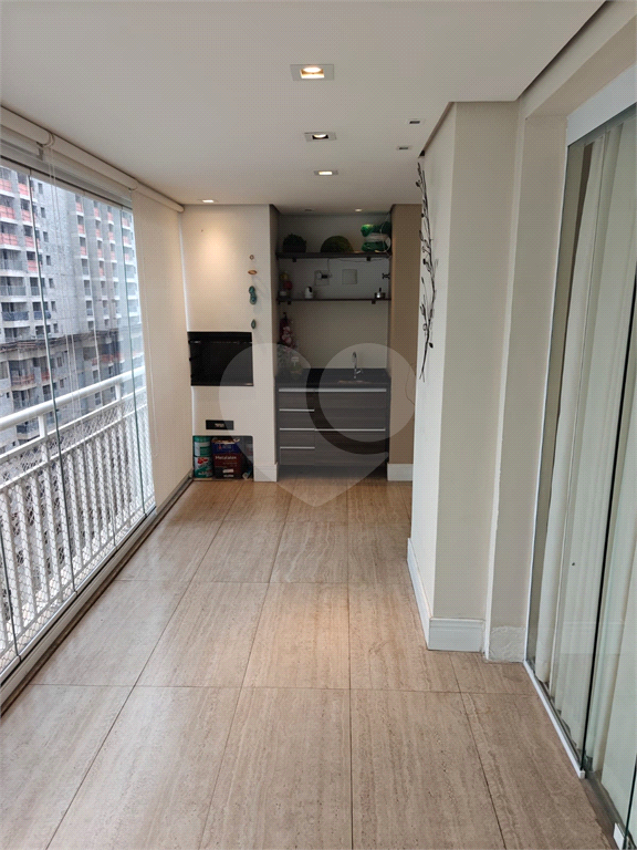 Apartamento à Venda na Mooca – 126 m², 3 Suítes (1 com Banheira), Varanda Gourmet, Andar Alto, Porteira Fechada