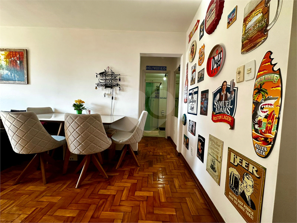APARTAMENTO em PERDIZES