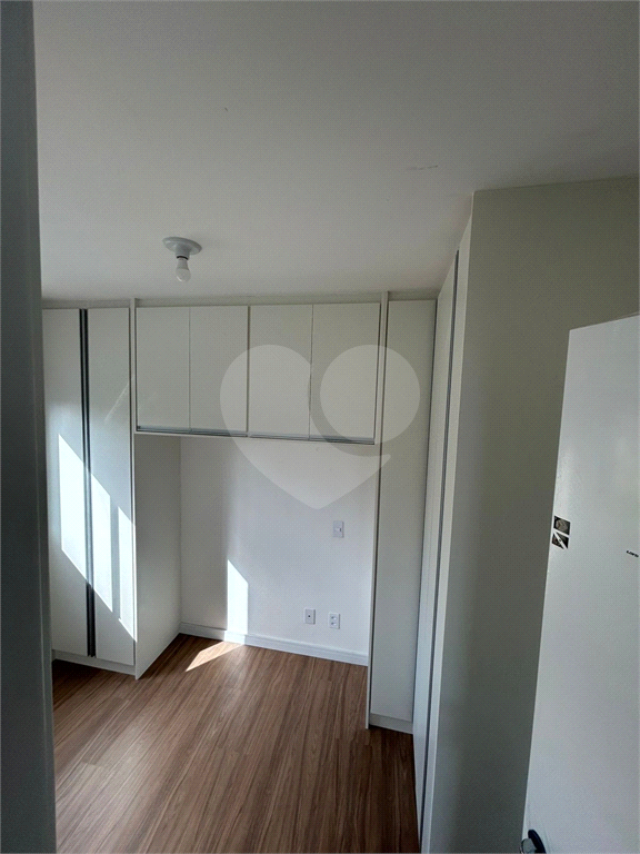 Apartamento novo de 2 dormitórios na Parada Inglesa. 