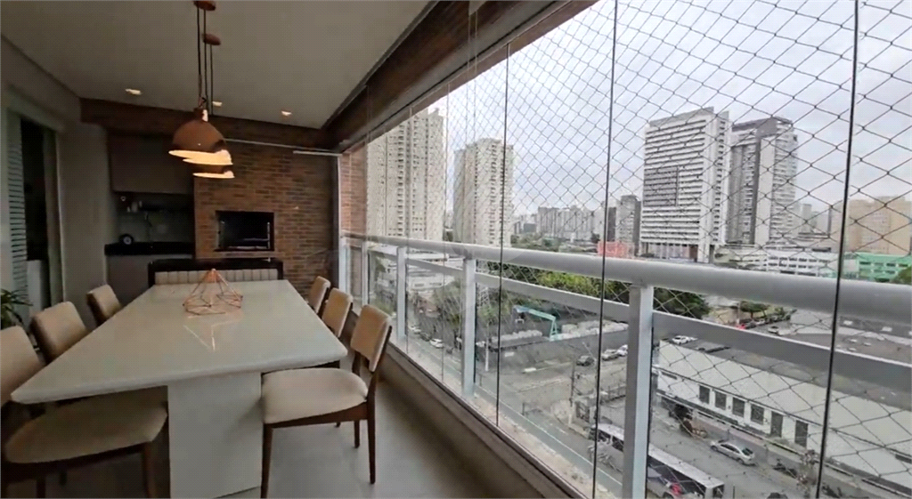 APARTAMENTO em BARRA FUNDA