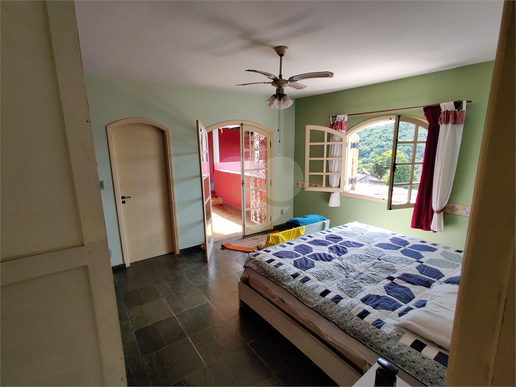 Casa de Condomínio à venda com 4 quartos, 500m² - Foto 14