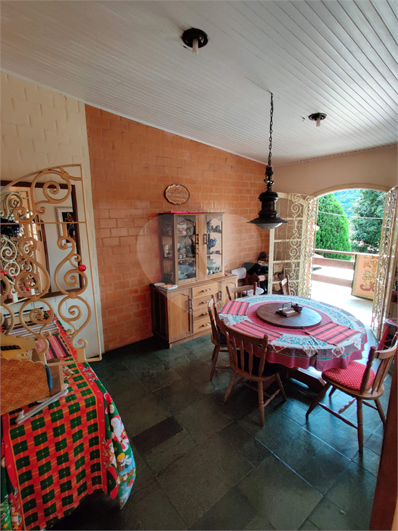 Casa de Condomínio à venda com 4 quartos, 500m² - Foto 9