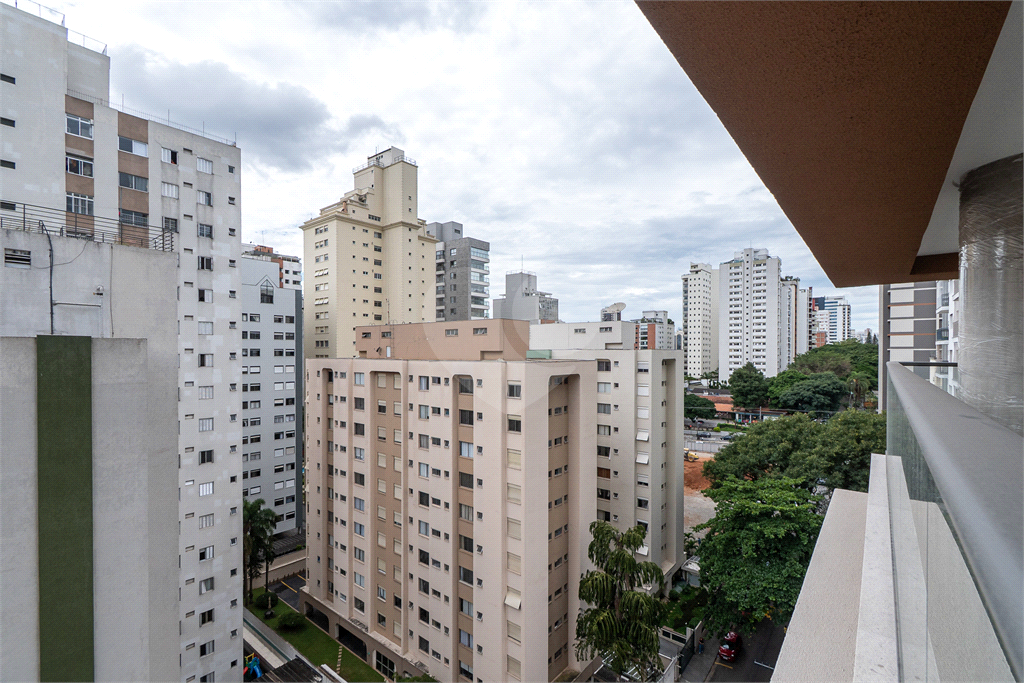 APARTAMENTO À VENDA NO BROOKLIN COM 205M2 - 4 QUARTOS - 3 VAGAS