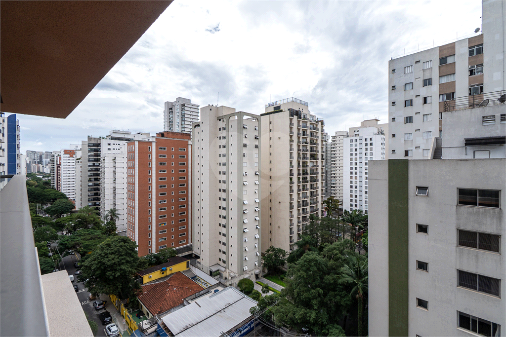 APARTAMENTO À VENDA NO BROOKLIN COM 205M2 - 4 QUARTOS - 3 VAGAS