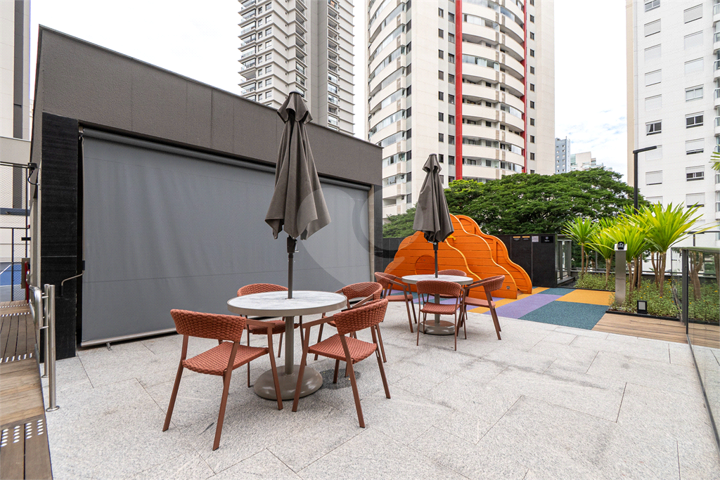 APARTAMENTO À VENDA NO BROOKLIN COM 205M2 - 4 QUARTOS - 3 VAGAS