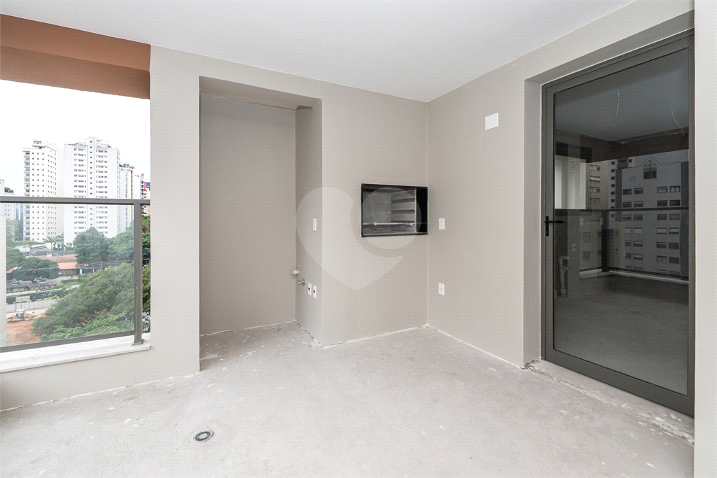 APARTAMENTO À VENDA NO BROOKLIN COM 205M2 - 4 QUARTOS - 3 VAGAS