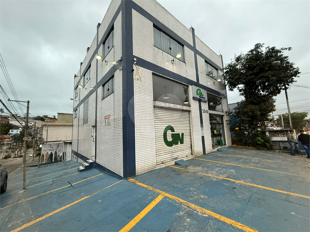Prédio a Venda - Zona Norte