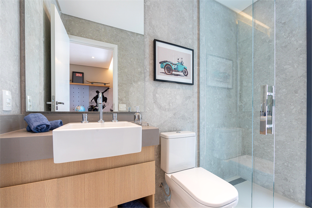 Apartamento à venda com 154?m², 3 suítes, varanda gourmet e 2 vagas
