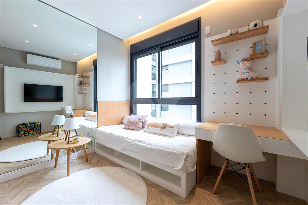 Apartamento à venda com 154?m², 3 suítes, varanda gourmet e 2 vagas