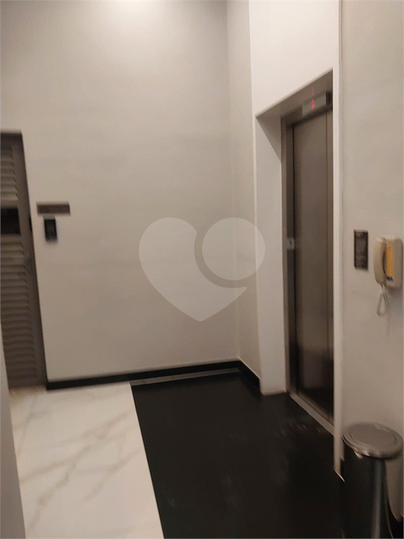 ESTÚDIO DE 33 M² A 500 METROS DO METRO ALTO DO IPIRANGA - PREÇO EXCEPCIONAL 