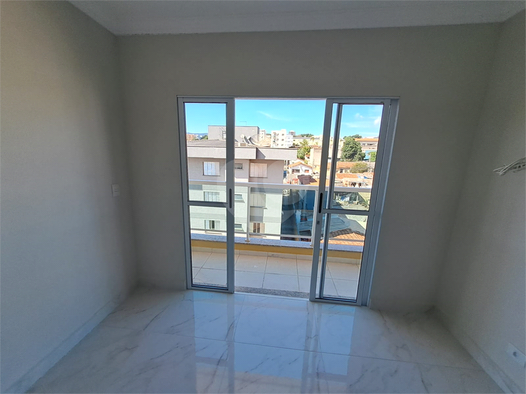 Apartamento à venda com 2 quartos, 66m² - Foto 15