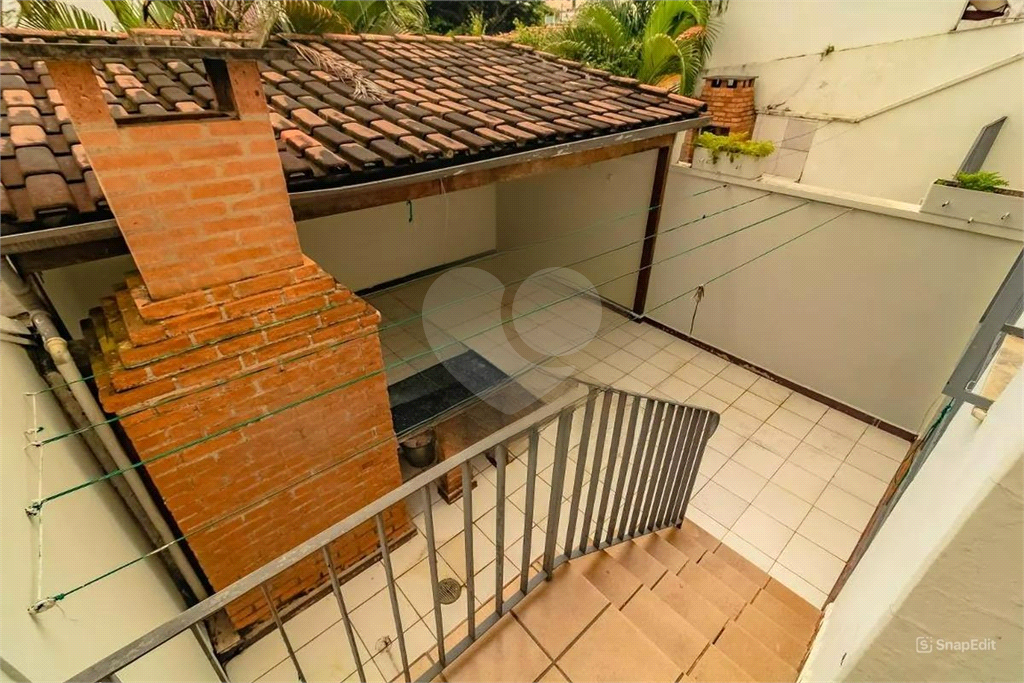 Sobrado 220 mts² - 3 quartos - 1 suíte