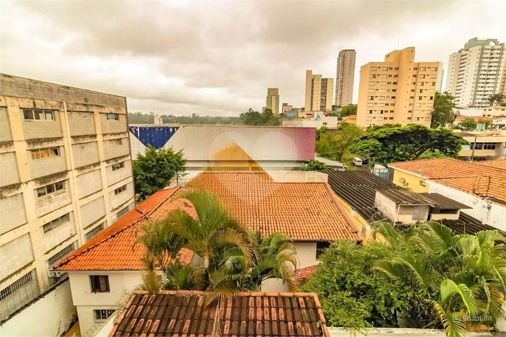 Sobrado 220 mts² - 3 quartos - 1 suíte