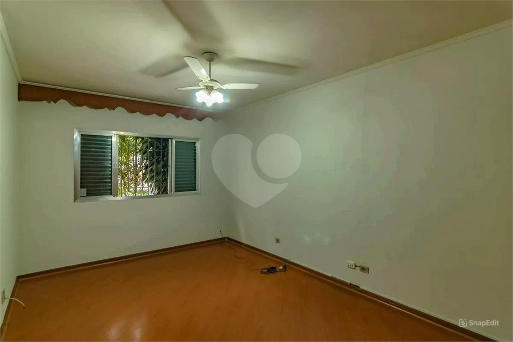 Sobrado 220 mts² - 3 quartos - 1 suíte